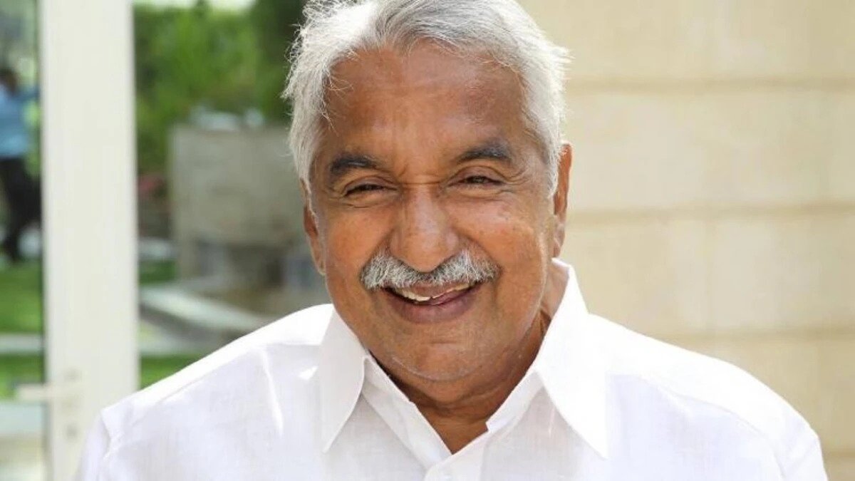 adorable oommen chandy still live in millions heart