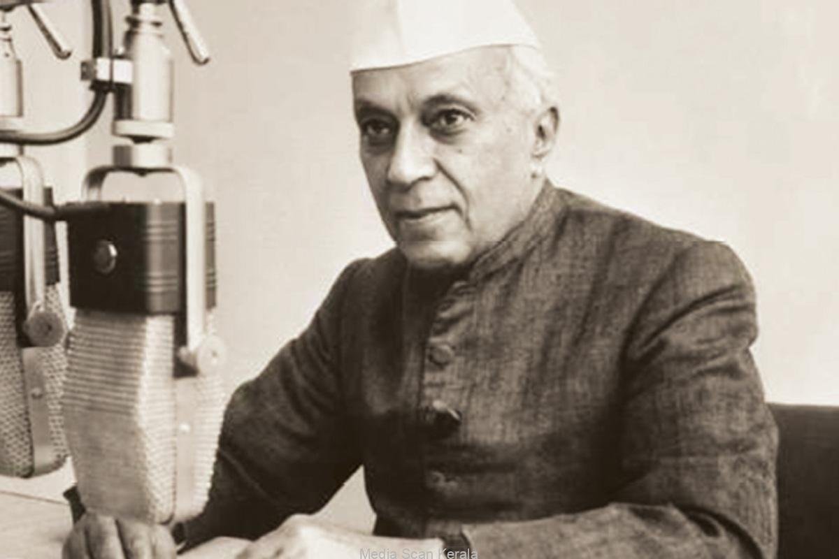 jawaharlal nehru biography significance family wife and child